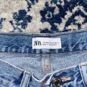 Zara light wash jeans size 8